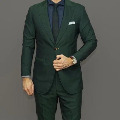 Dresses & Suits